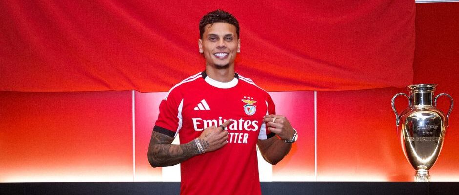 Richard Ríos fue presentado oficialmente con el Benfica portugués.