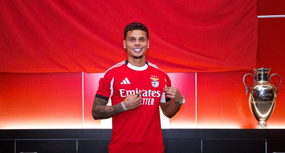 Richard Ríos fue presentado oficialmente con el Benfica portugués.